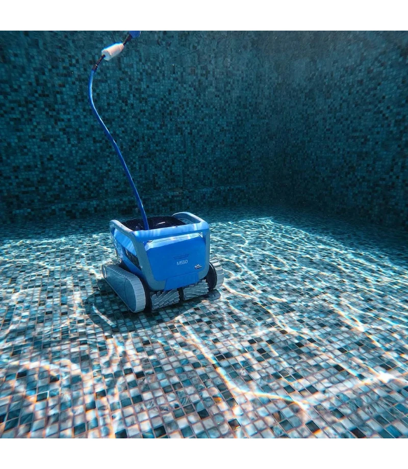 Robot aspirator piscina Dolphin M550 - Maytronics